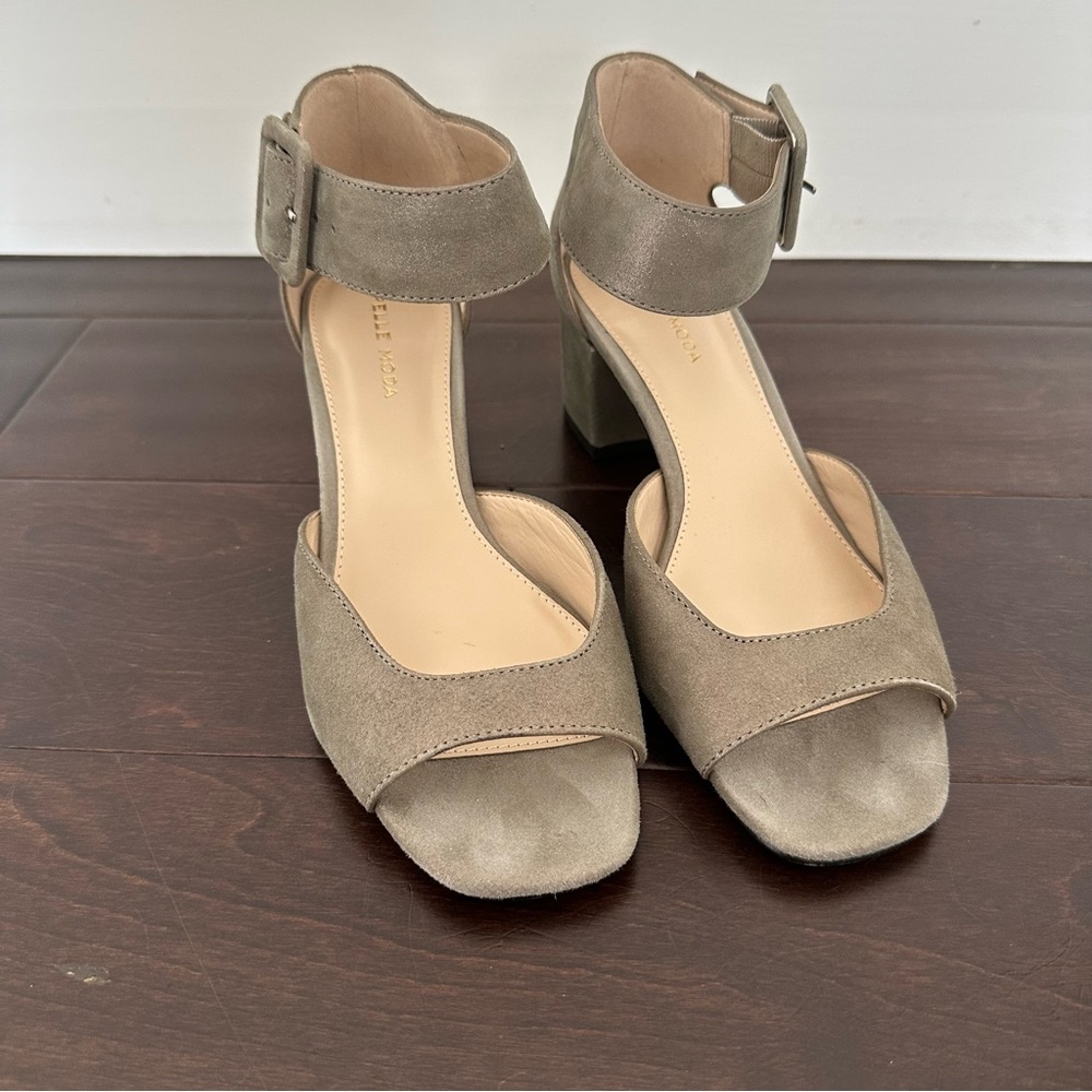 Pelle Moda Gray Heels with Ankle Strap